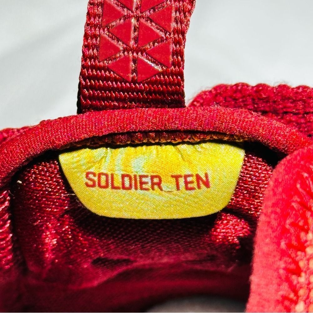 First edition 2016 Nike Lebron Soldier 10 - Picture 12 of 12